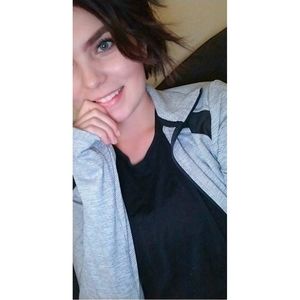 Meet your Posher, Danni